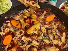 -鸿顺老铁锅美蛙鱼府(解放碑店)