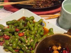 -寂寞的豆芽 烧烤酒场(丽景店)