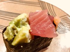 牛油果军舰-京樽回転寿司(奥林匹克店)