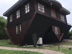 -金山农民画村-枫泾波兰倒置屋