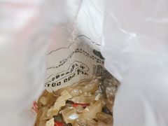 -绝味鸭脖(金顶西街店)