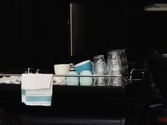 -UNI UNI(环亚凯瑟琳店)