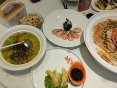 -沪华海鲜大酒楼(南汇店)