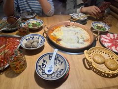 -洱火云南酸菜牛肉火锅(石景山当代商城店)