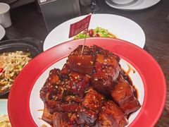 -丽华园·武汉地标楚菜餐厅(青山江滩店)
