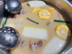 胡椒猪骨煲汤-肥仔文澳门猪骨煲(南京西路店)