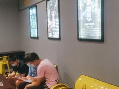 -不倒翁实景剧情密室逃脱(光明凤凰城站店)