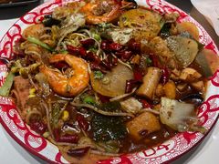 -嗨辣小聚·盘锦河蟹·海鲜烧烤龙虾(盘锦十年好店)
