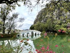 -星湖旅游景区七星岩