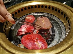 -山川小町·极番烧肉(新地假日广场店)
