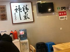 -阿彬生炒牛肉面(解放路店)
