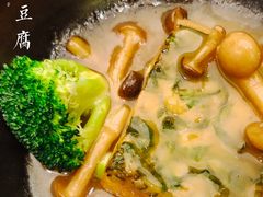 松茸菇扒菠菜豆腐-厦门艾美酒店·乐美中餐厅