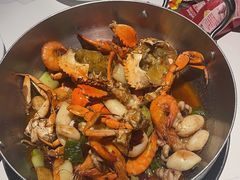 -七欣天香辣蟹火锅(闵行浦江欢乐颂店)