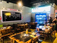 大堂-石锅苗苗鱼(武汉首店)