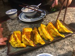 金牌煎饺-南京大牌档(香港广场店)