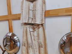 -锅老头海鲜铁锅炖