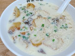 -弄堂咪道-饭香·面香·馄饨香(汇锦广场店)