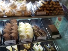 泡芙-樱花糕坊(万松园店)