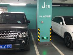 -合生汇购物中心-停车场