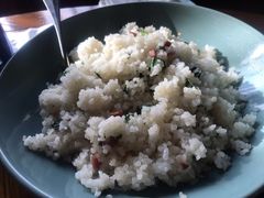 诺邓火腿苦菜炒饭-丽江金茂凯悦臻选酒店-滇香馆