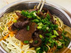 牛腩热干面-丽华早点(大成路店)