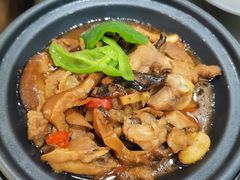 香菇焖鸡-72街荷叶饭(东方宝泰广场店)