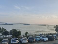 -麓舍全景太湖温泉别墅团建拓展会议亲子
