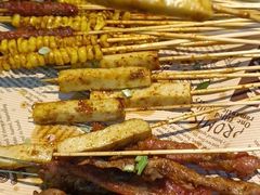 -老街烧烤大排档·地道湖北菜·龙虾馆(汉口火车站店)