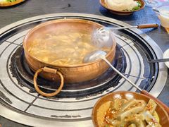 -阿山卓·野生菌火锅·纳西火塘烤肉