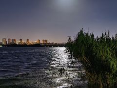 -宝界普菲特湖畔酒店