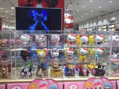 -名创优品(广东省广州琶洲保利广场店)