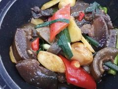 -巨元河鲜酒楼·清远特色菜名店(英德店)