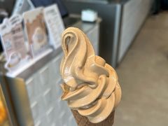 港奶脆筒-喜茶(深圳海岸城店)