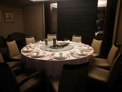 -御花园·粤菜·海鲜火锅(中山公园店)