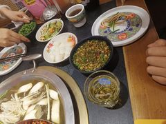 -沸炉重庆老火锅(军事博物馆店)