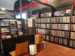 -诚品(信义店)