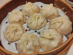 头牌蟹粉小笼-馋三尺蟹粉小笼(人民广场店)