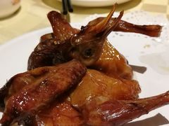 招牌烤乳鸽-石岐佬中山菜馆(张溪店)