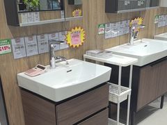-百安居装修建材卖场(罗湖店)