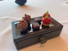 -Caprice(香港四季酒店)