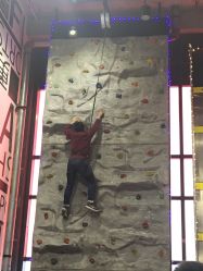 -嗨翻Hi-Fun竞技主题乐园·蹦床团建生日聚会(五棵松华熙店)