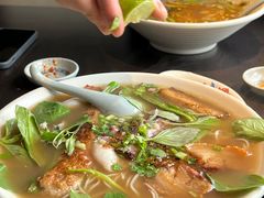 杂锦鱼酱汤檬-大头虾越式风味餐厅(光明广场店)