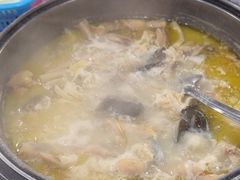 -侠成水上农庄(工业大道店)