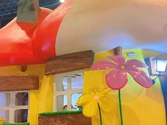 -蓝精灵乐园·世茂精灵之城主题乐园