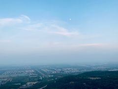 -鬼笑石后山停车场