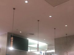 大堂-必胜客(上地华联店)