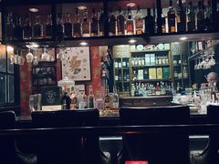 -DM Distiller & Mixologist Whisky Cocktail Bar
