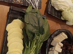 -呷哺呷哺(常营华联店)