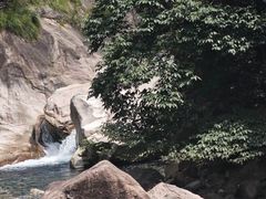 -鄣山大峡谷