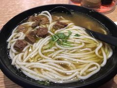 -鑫花溪牛肉米粉(文星广场店)